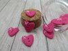 Bouton petit coeur fuschia