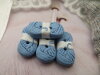 Bouton pelote de laine bleu