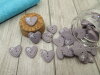 Bouton petit coeur parme